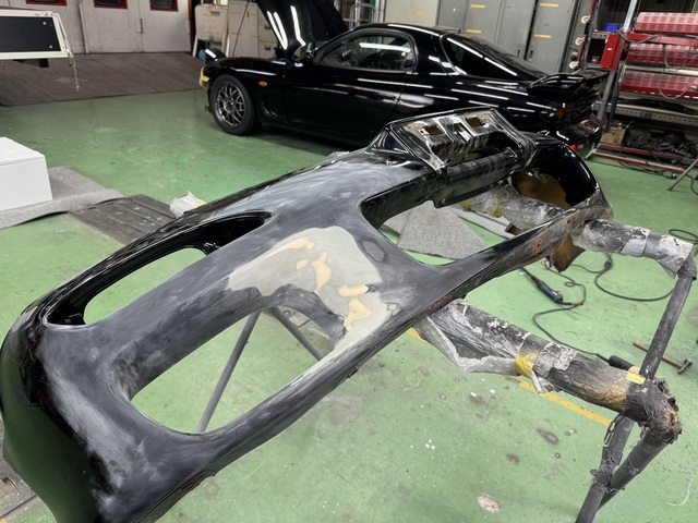 フロントバンパー補修　RX7　GF-FD3S　  (6).jpeg